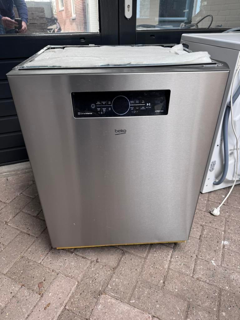 Beko onderbouw vaatwasser, Witgoed en Apparatuur, Vaatwasmachines, Zo goed als nieuw, Inbouw, Minder dan 85 cm, Ophalen of Verzenden