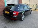 Skoda Octavia Combi 1.6 TDI Greenline Businessline, Auto's, Skoda, Voorwielaandrijving, Euro 5, 4 cilinders, Zwart