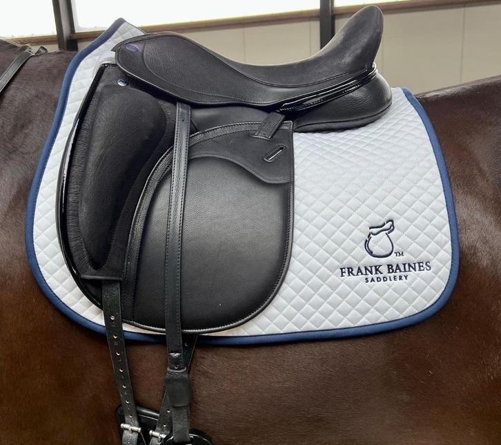 Te koop Frank Baines symphony ADAGIO PRO, Dieren en Toebehoren, Paarden en Pony's | Zadels, Zo goed als nieuw, Dressuur, Ophalen of Verzenden