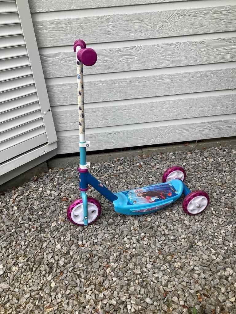 Stepje Frozen, Fietsen en Brommers, Steps, Gebruikt, Gewone step, Ophalen