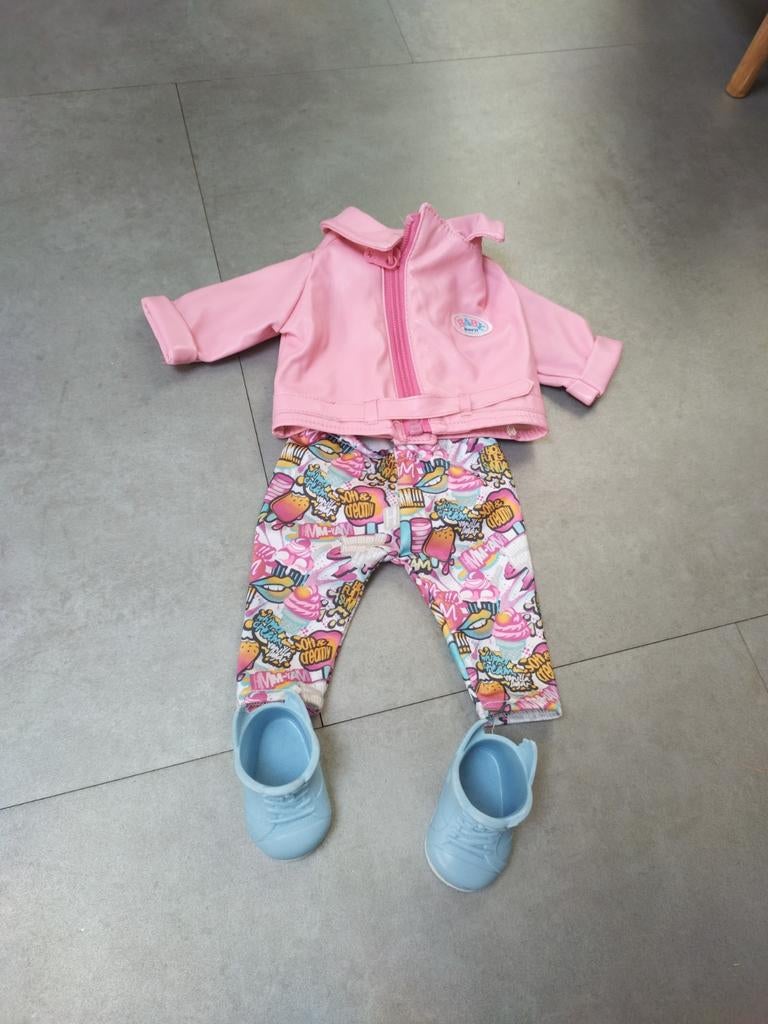 Baby Born Deluxe Scooter Outfit - Zo goed als nieuw, Ophalen of Verzenden, Zo goed als nieuw, Babypop
