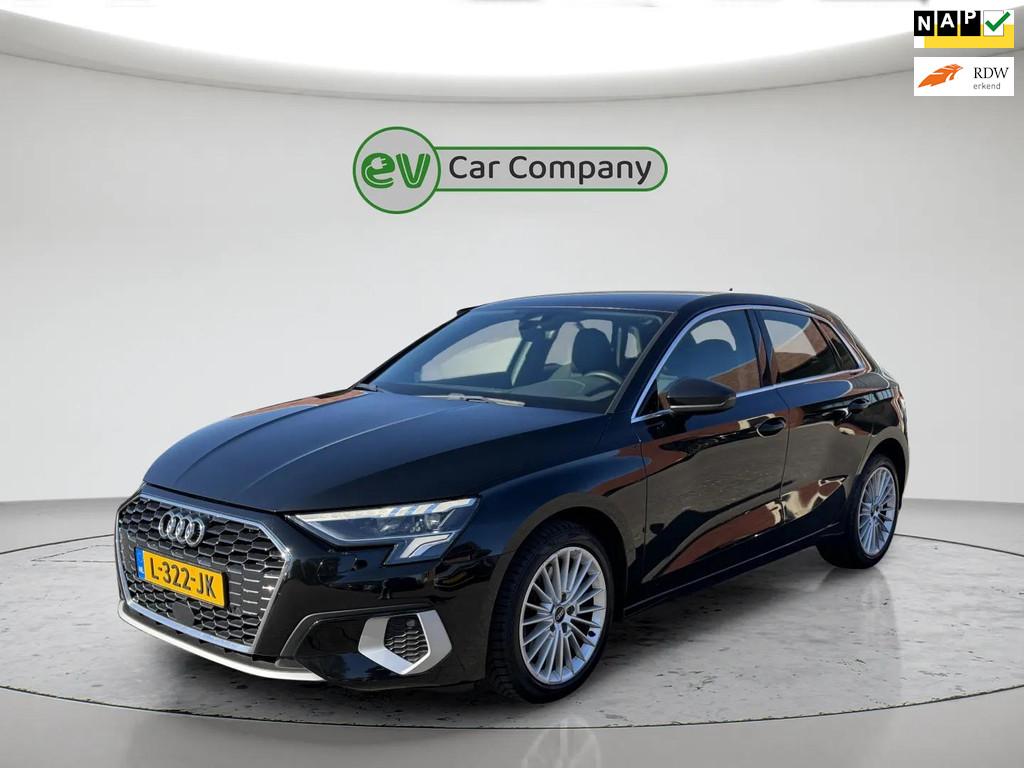 Audi A3 Sportback 35 TFSI Business edition | LED | Automaat, 4 cilinders, 150 pk, Zwart, Origineel Nederlands