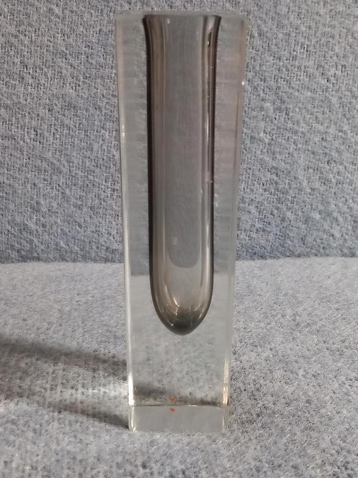 Murano blokvaasje jaren 60, Antiek en Kunst, Antiek | Vazen, Ophalen of Verzenden