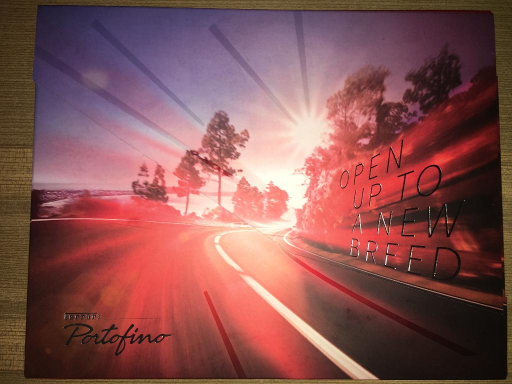 Ferrari Portofino portfolio brochure folder 2018 Engels, Ophalen of Verzenden, Nieuw, Ferrari