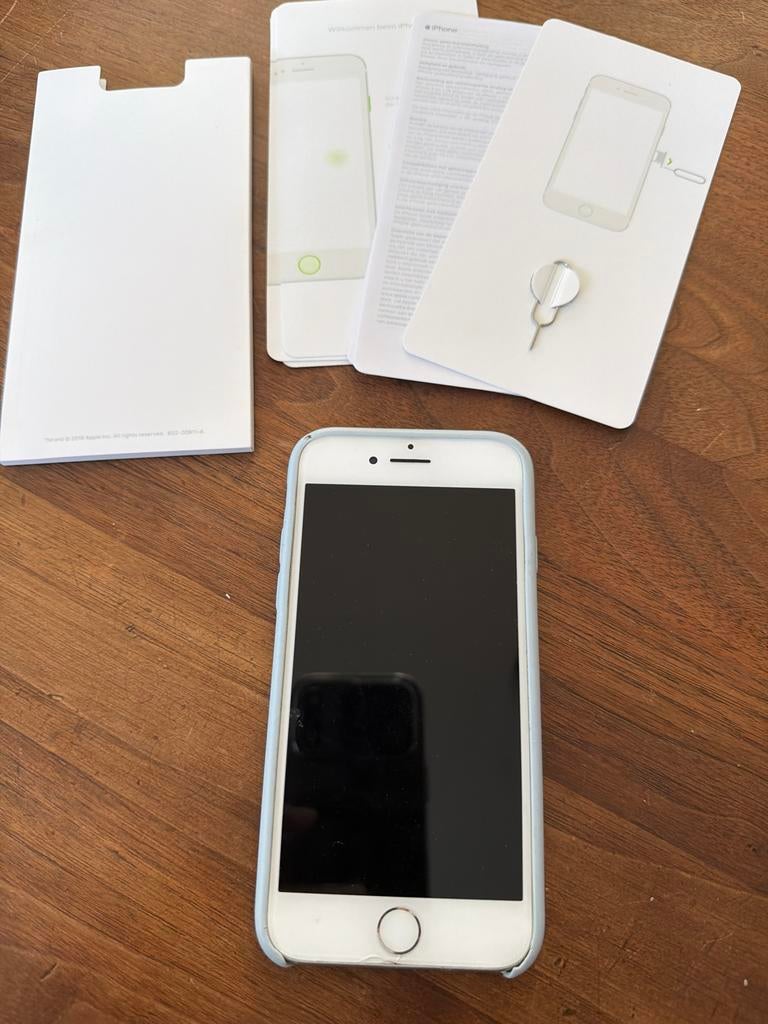 iPhone 7 Zilver 32 GB - Zo goed als nieuw, 32 GB, Ophalen of Verzenden, Zo goed als nieuw, IPhone 7