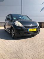 Daihatsu Sirion 1.0 51KW 2008 Zwart AIRCO met APK, Voorwielaandrijving, Stof, Zwart, Sirion