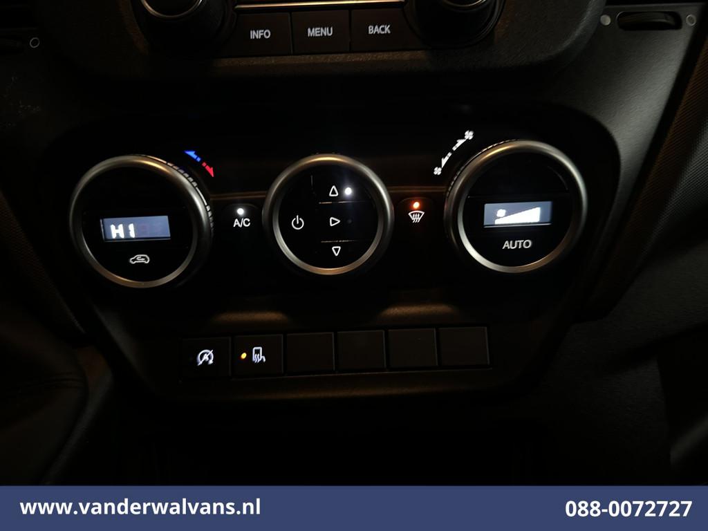 Iveco Daily 35S16 157pk L2H2 Euro6 Airco | Parkeersensoren B, Auto's, Gebruikt, Iveco, Wit, 3 stoelen