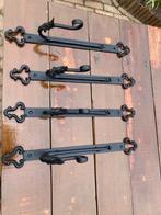 antieke wand haken 4 stuks, Ophalen of Verzenden, Zo goed als nieuw, IJzer, Overige typen