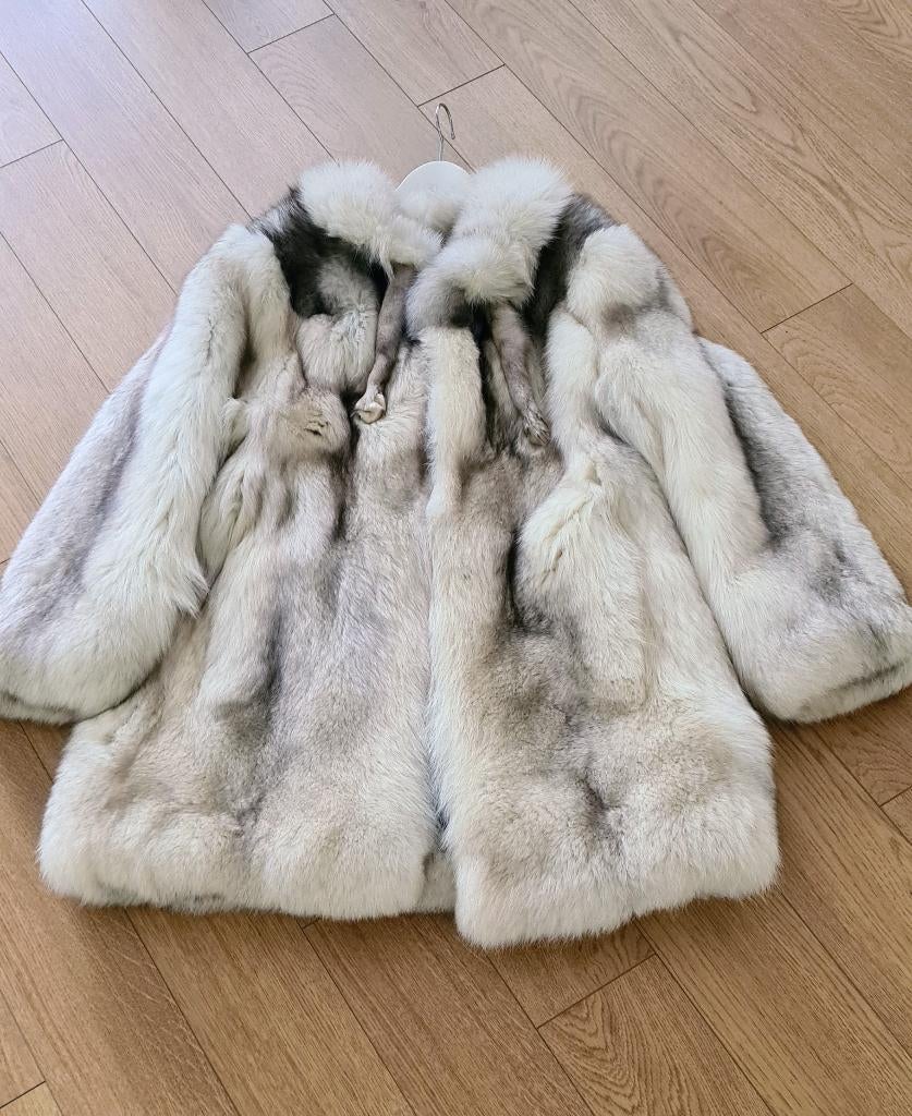 Prachtige wit gemêleerde Poolvos Bontjas mt.40/42 als nieuw!, Kleding | Dames, Jassen | Winter, Ophalen of Verzenden, Zo goed als nieuw