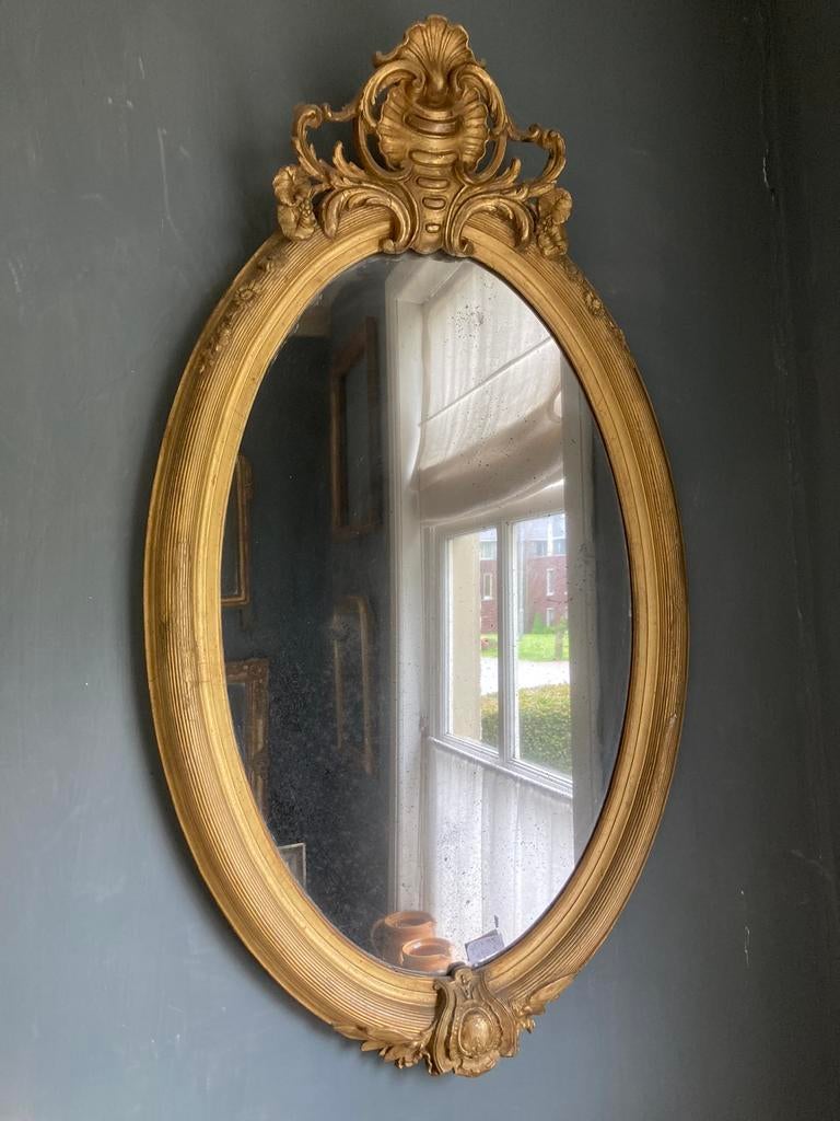 Antieke franseovale bladgouden spiegel met ornamenten, Antiek en Kunst, Ophalen, Ovaal, Minder dan 50 cm