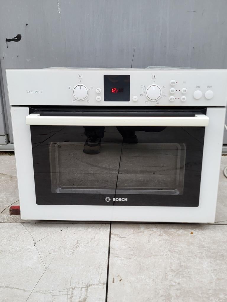 BOSCH INBOUW COMBI OVEN EN MAGNETRON, Ophalen, Zo goed als nieuw, Hete lucht, 45 tot 60 cm