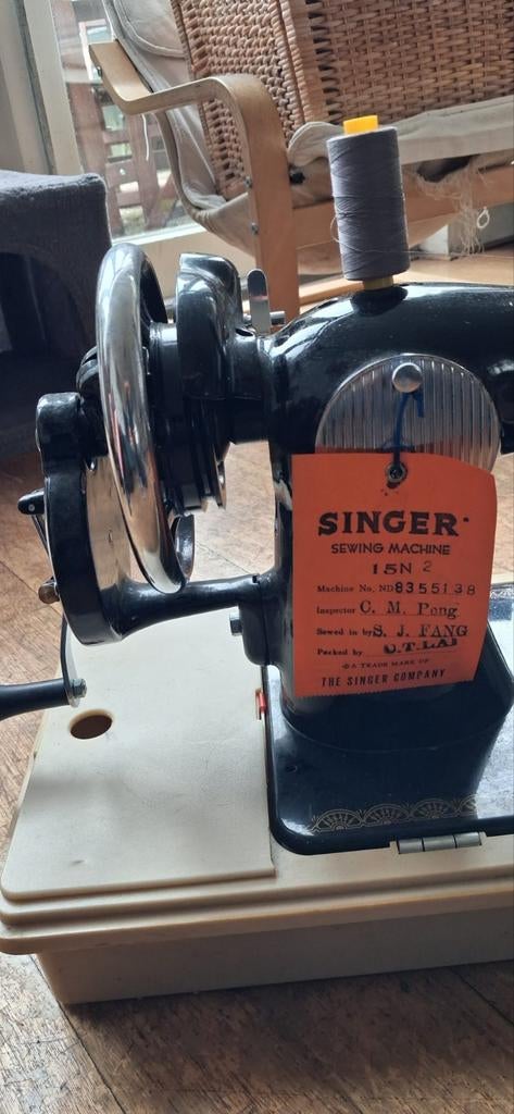 Singer naaimachine nauwelijks gebruikt, Antiek en Kunst, Antiek | Naaimachines, Ophalen of Verzenden