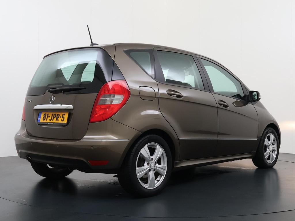 Mercedes-Benz A-klasse 170 Avantgarde 2e eigenaar | Airco |, Gebruikt, Zwart, 4 cilinders, Bruin