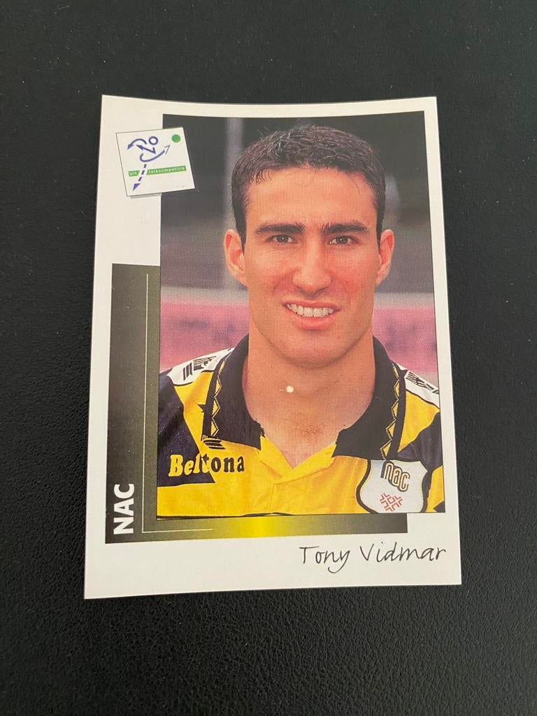 Tony Vidmar - NAC Breda - Panini Voetbal 96, Ophalen of Verzenden, Zo goed als nieuw, NAC Breda, Poster, Plaatje of Sticker