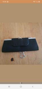 Tasje, Ophalen, Schoudertasje