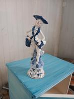 Capodimonte beeldje - Licht beschadigd, Ophalen of Verzenden, Gebruikt, Mens