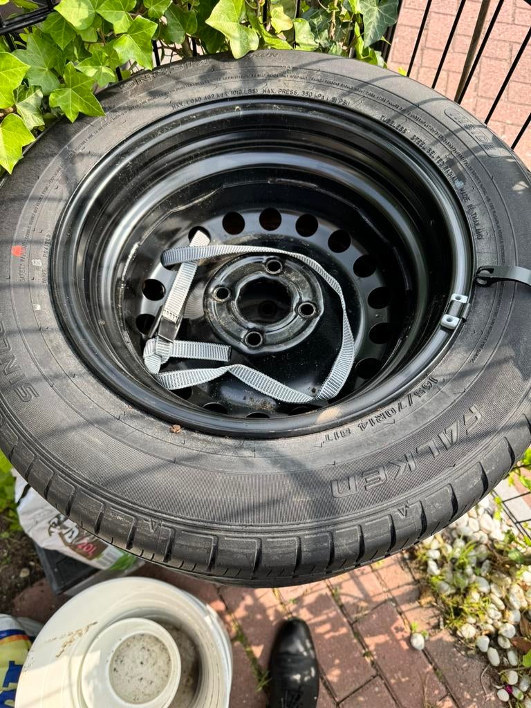 Vw up reserveband nieuw 165/70 14 inch, Ophalen of Verzenden, Zo goed als nieuw