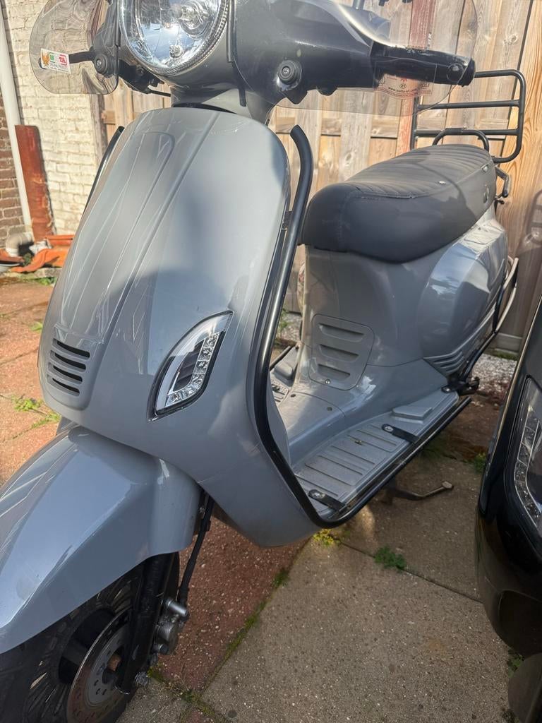 AGM snorscooter grijs, Ophalen of Verzenden, Gebruikt, Benzine