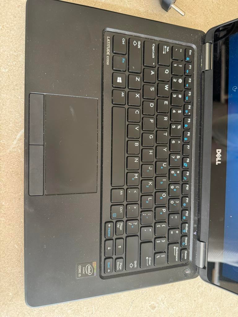 Dell Latitude E7250 laptop, Computers en Software, Windows Laptops, Ophalen, Zo goed als nieuw, Qwerty