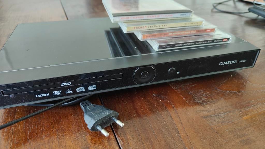 Q.MEDIA QTK-237 dvd-speler, Ophalen of Verzenden, Overige merken