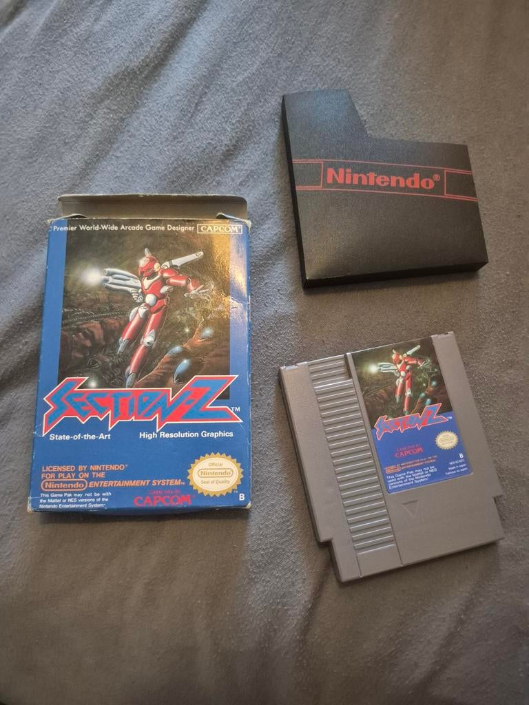 Section Z NES - Compleet met doos en handleiding, Gebruikt, Shooter, 1 speler, Ophalen of Verzenden