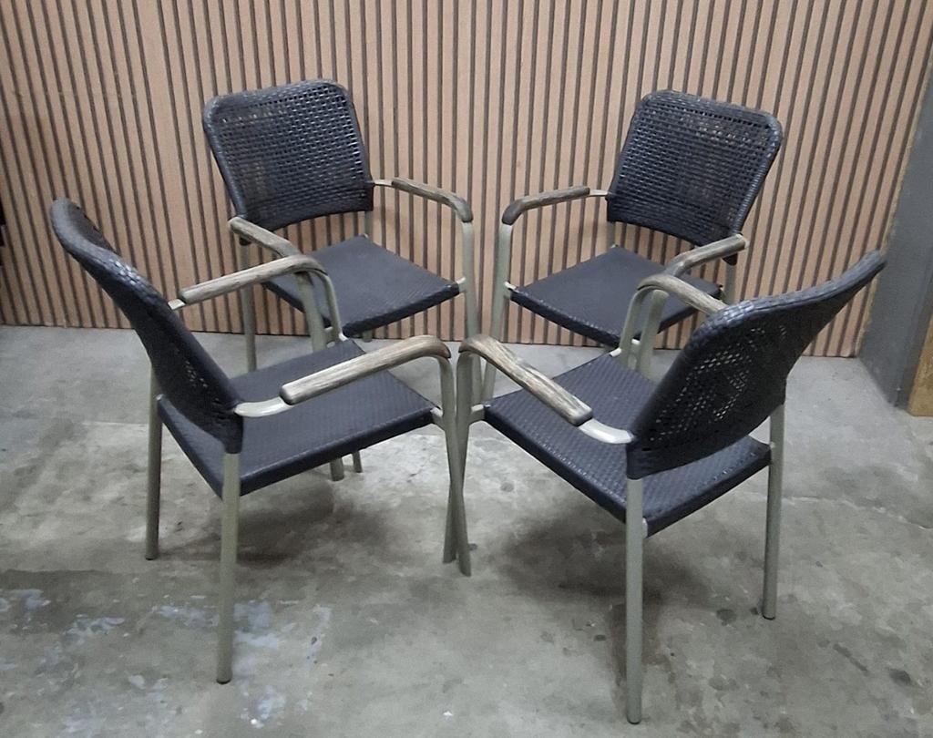 53 x Terrasstoelen wicker terras horeca cafe stoelen bistro, Ophalen of Verzenden, Zo goed als nieuw, Zwart, Vijf, Zes of meer stoelen