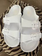 Witte sandalen nieuw mt39, Wit, Nieuw, Sandalen of Muiltjes, Ophalen of Verzenden
