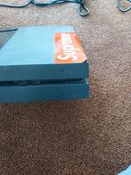 PlayStation 4 kast, Ophalen