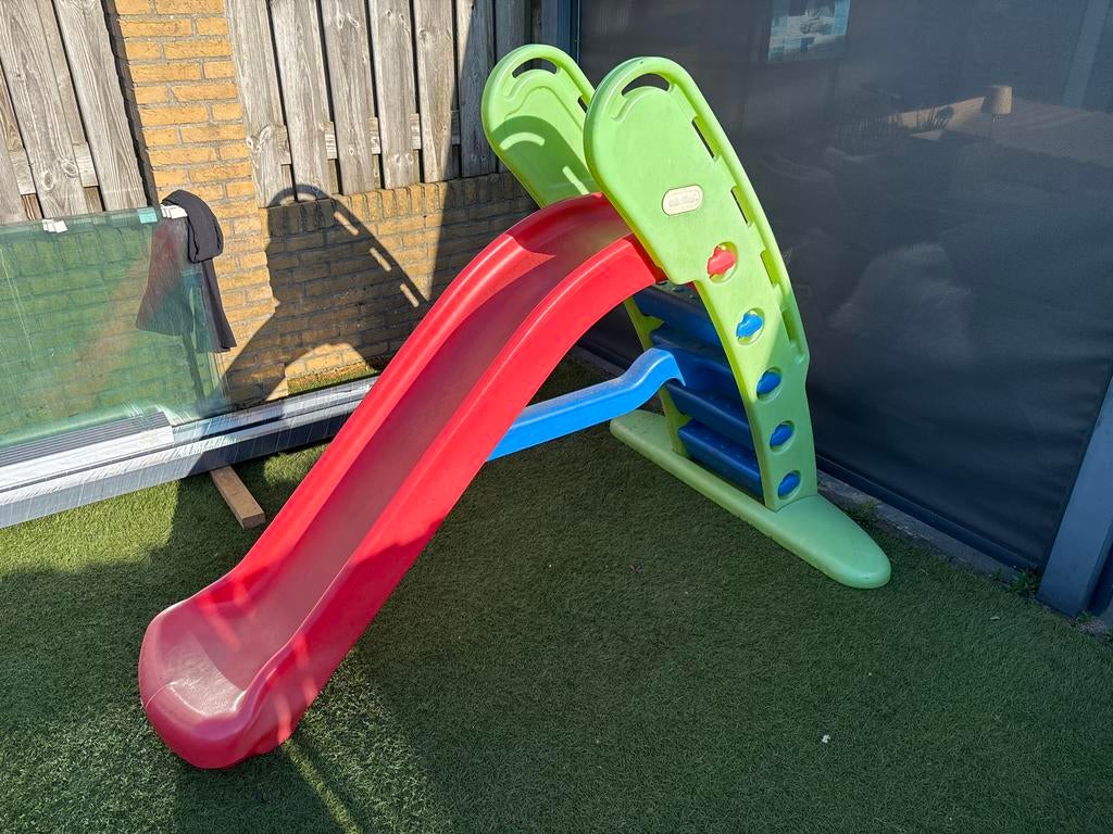 Little Tikes Glijbaan - Kleurrijk Speelplezier GRATIS, Kinderen en Baby's, Speelgoed | Buiten | Speeltoestellen, Ophalen, Gebruikt