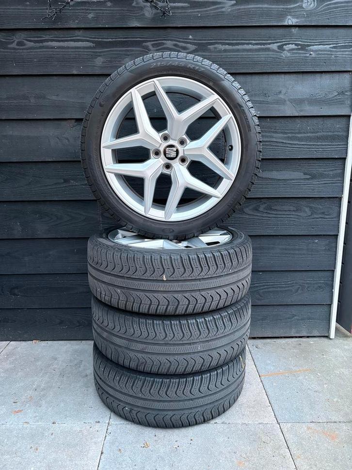 ORIGINELE 17 INCH SEAT IBIZA FR VELGEN 215-45-17, Auto-onderdelen, Banden en Velgen, Banden en Velgen, All Season, 17 inch, 215 mm