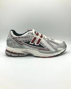 New Balance 1906 Silver Metallic - 43, Kleding | Heren, Schoenen, New Balance, Overige kleuren, Nieuw, Ophalen of Verzenden