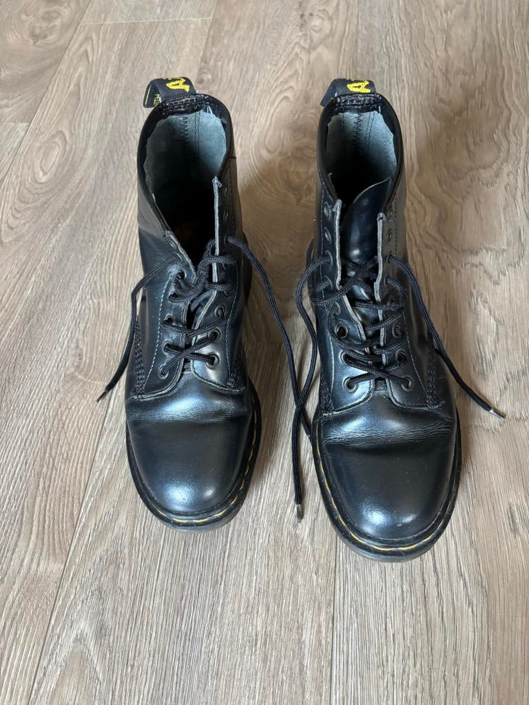Dr. Martens laarzen, blauw/grijs metallic, maat 39.5-40, Ophalen of Verzenden, Gedragen, Blauw, Lage of Enkellaarzen