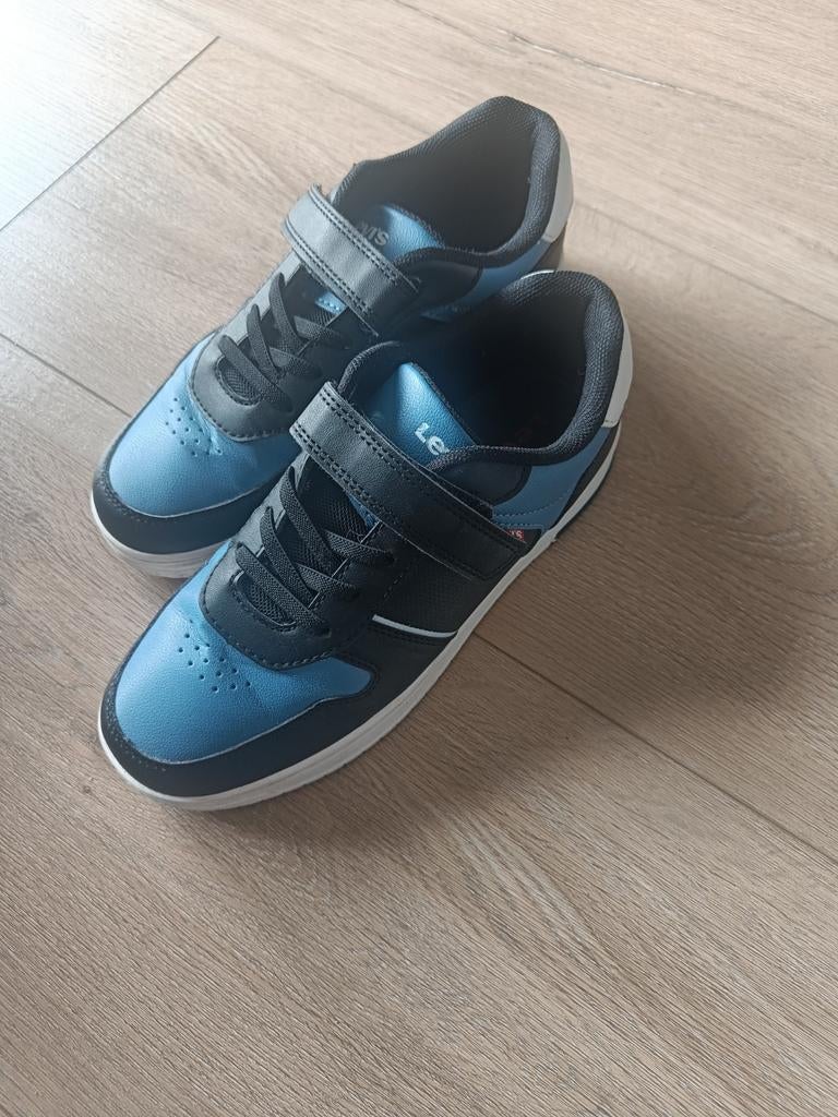 Levi's sneakers maat 35 - Blauw/Zwart, Schoenen, Ophalen of Verzenden, Zo goed als nieuw, Levi's