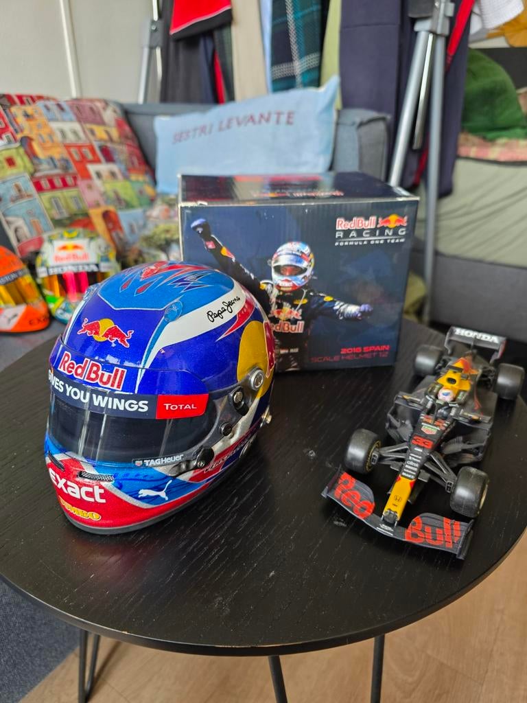 Max Verstappen Helm Spanje 2016 1:2, Ophalen of Verzenden, Nieuw