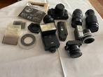 Canon A1 camera met diverse flitsers en lenzen, Ophalen, Gebruikt