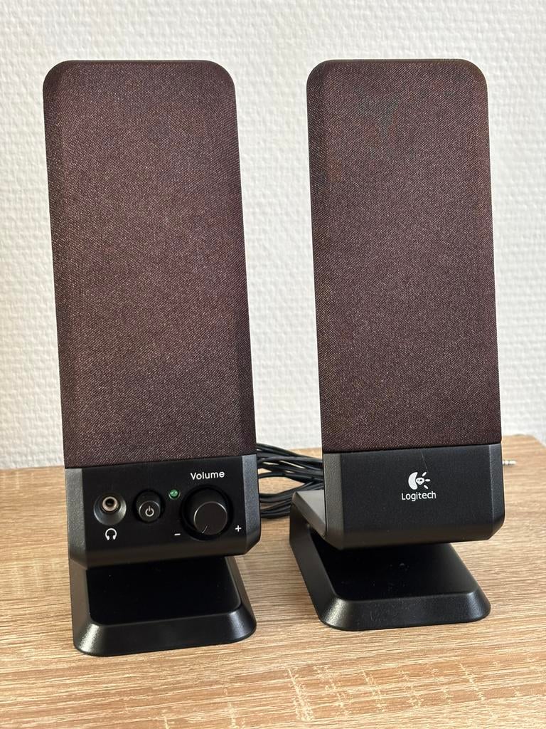 Logitech PC/laptop speakers, Computers en Software, Pc speakers, Ophalen of Verzenden, Zo goed als nieuw