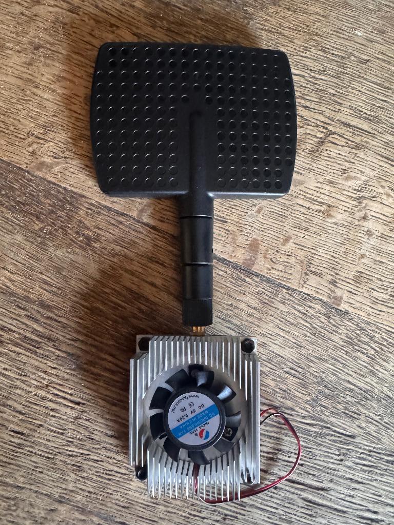 Wifi Bluetooth Jammer, Ophalen of Verzenden, Zo goed als nieuw