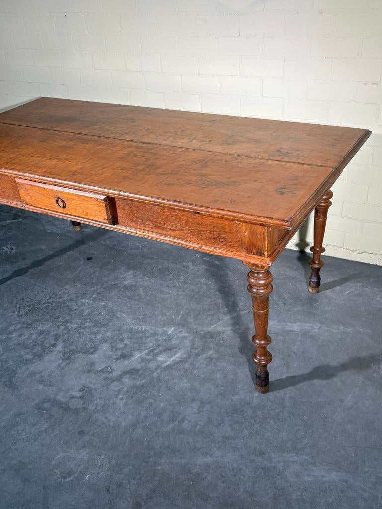 Grote antieke eettafel / bureautafel, Ophalen