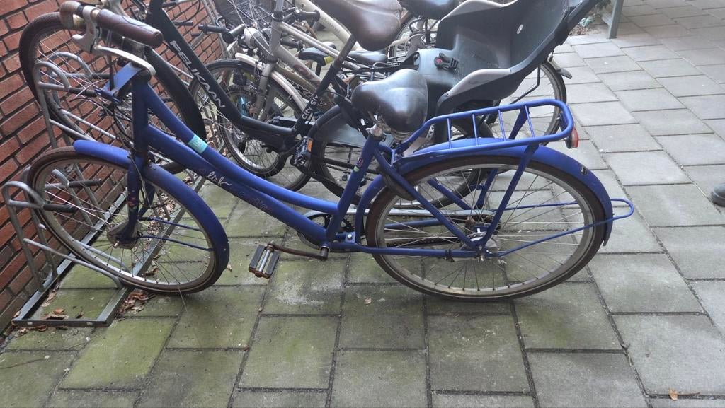 Oude fiets gratis op te halen - voor onderdelen of opknapbeu, Fietsen en Brommers, Fietsen | Dames | Damesfietsen, Overige merken