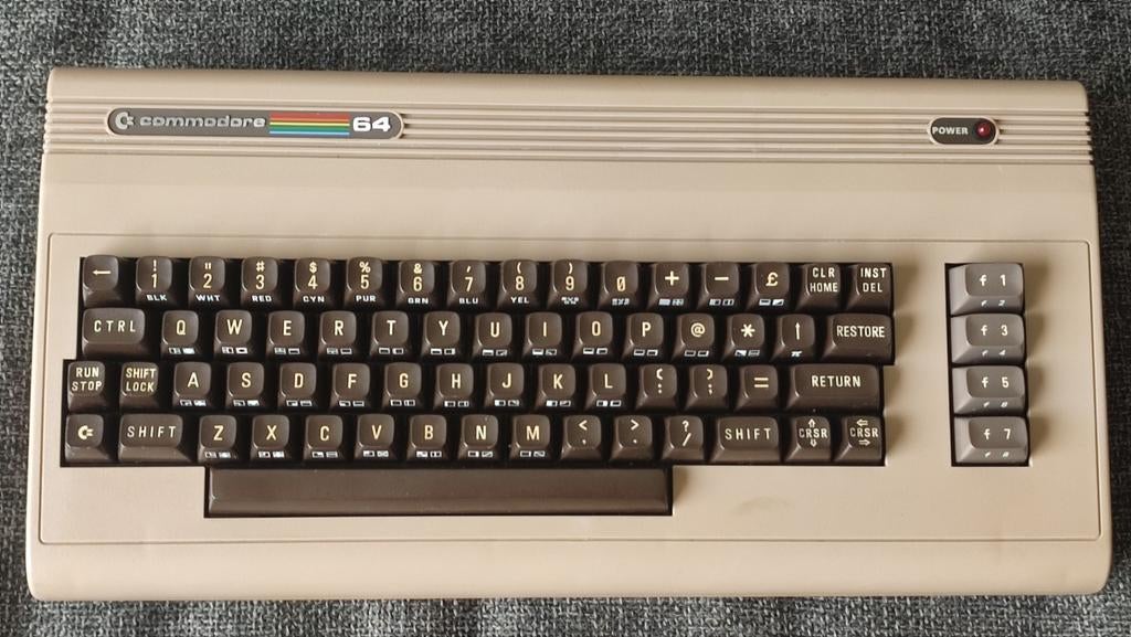 Commodore 64 rev.425, Computers en Software, Vintage Computers, Ophalen of Verzenden