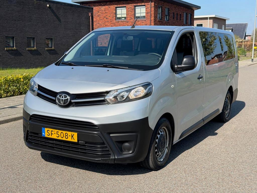 Toyota PROACE Shuttle 1.6 D-4D Cool Comfort Long 9 persoons, Auto's, Voorwielaandrijving, Origineel Nederlands, Bedrijf, 19 km/l