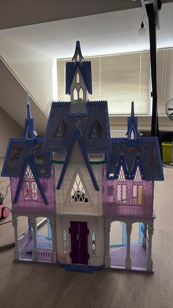 Poppenhuis groot!, Ophalen, Gebruikt, Poppenhuis