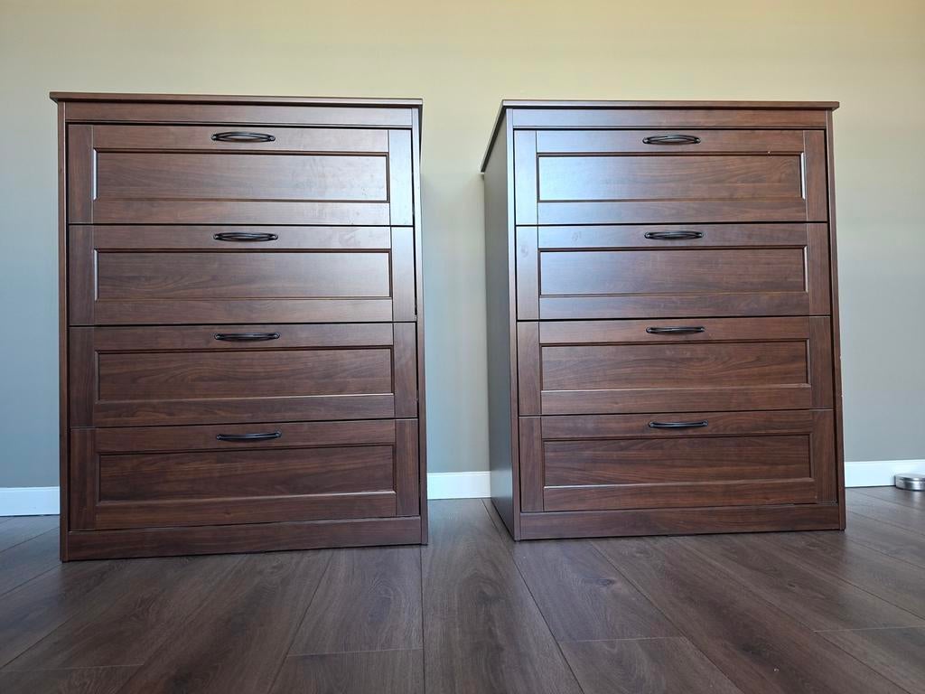 2x Ladekast Songesand (IKEA) 4 lades, hout, donkerbruin, Huis en Inrichting, Kasten | Ladekasten, Ophalen, Gebruikt, 100 tot 150 cm