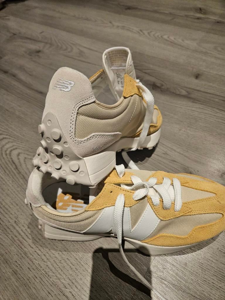 New Balance 327 sneakers - Maat 45, Ophalen of Verzenden, Nieuw