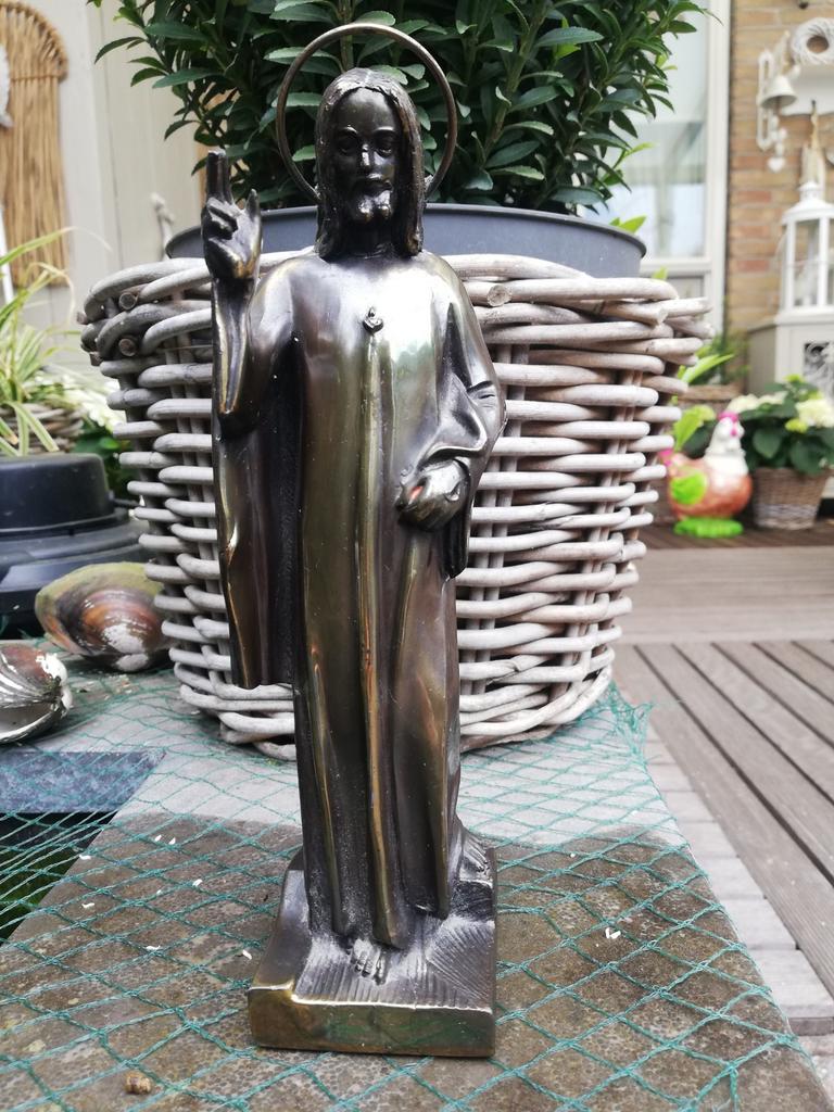 Bronzen Jezus beeld - 22 cm hoog, Ophalen of Verzenden