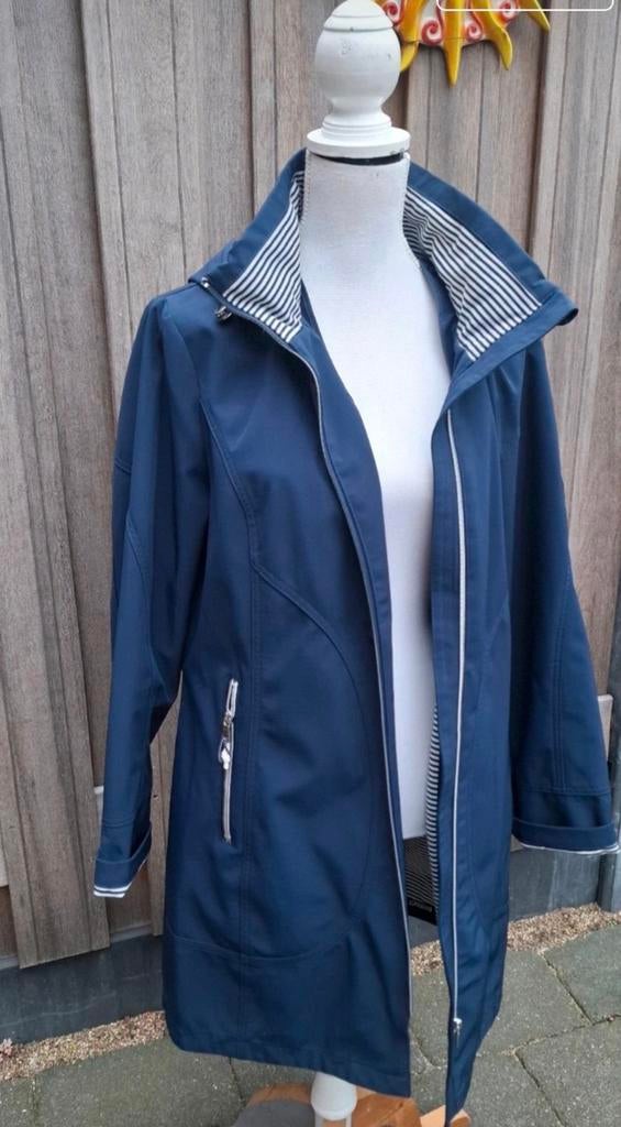 Blauwe zomerjas /tussenjas District mt 42, Ophalen of Verzenden, Zo goed als nieuw