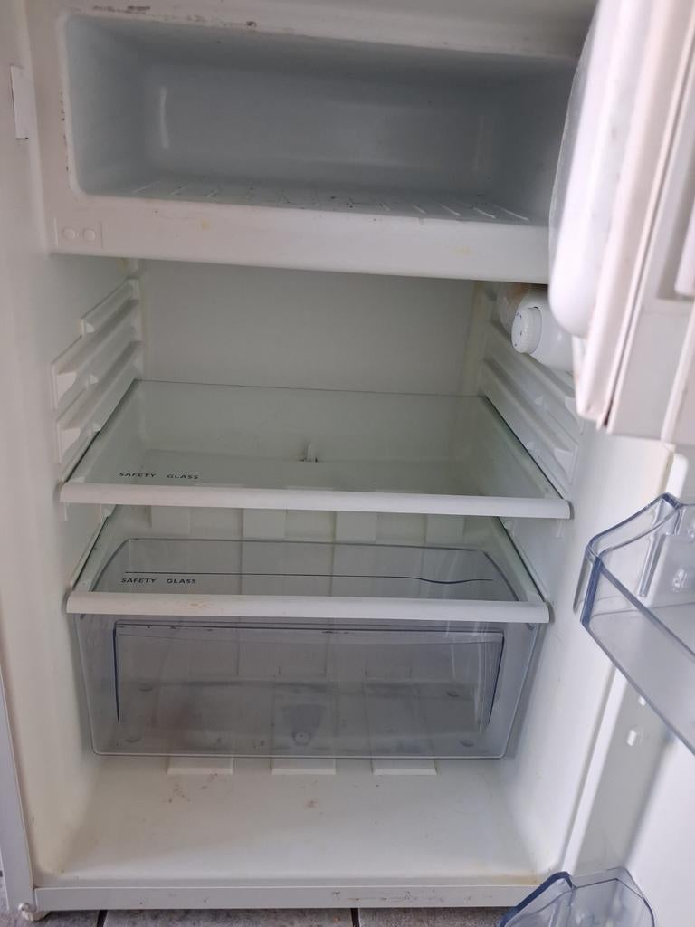 Candy Koelkast - Compact en Efficiënt, 85 tot 120 cm, Gebruikt, 75 tot 100 liter, 60 cm of meer