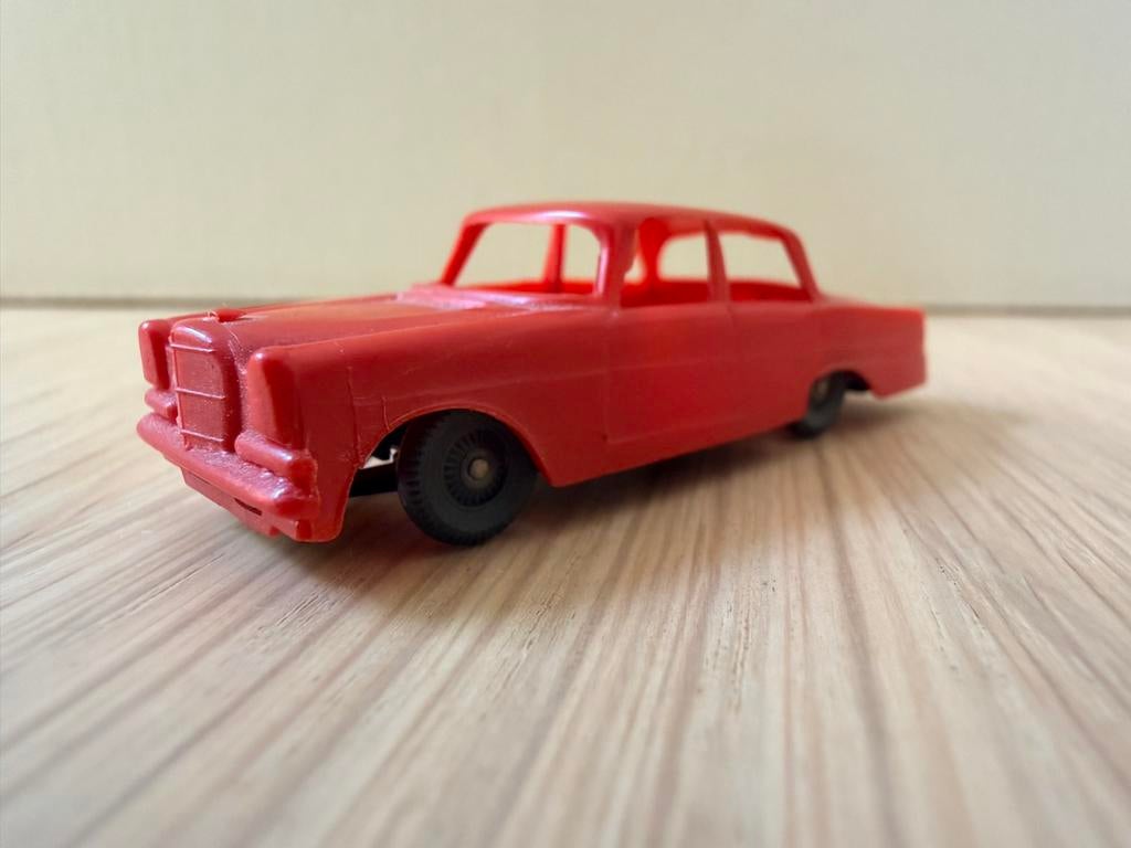 Vintage Lima Mercedes-Benz W110/W111 Modelauto Jaren '60, Ophalen of Verzenden, Gebruikt, Auto