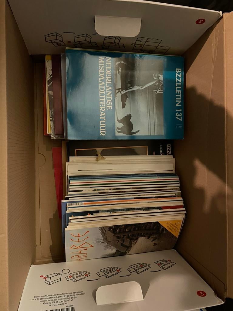 Bzzlletin tijdschrift (+ 150 stuks), Boeken, Ophalen, Zo goed als nieuw, Stripboeken