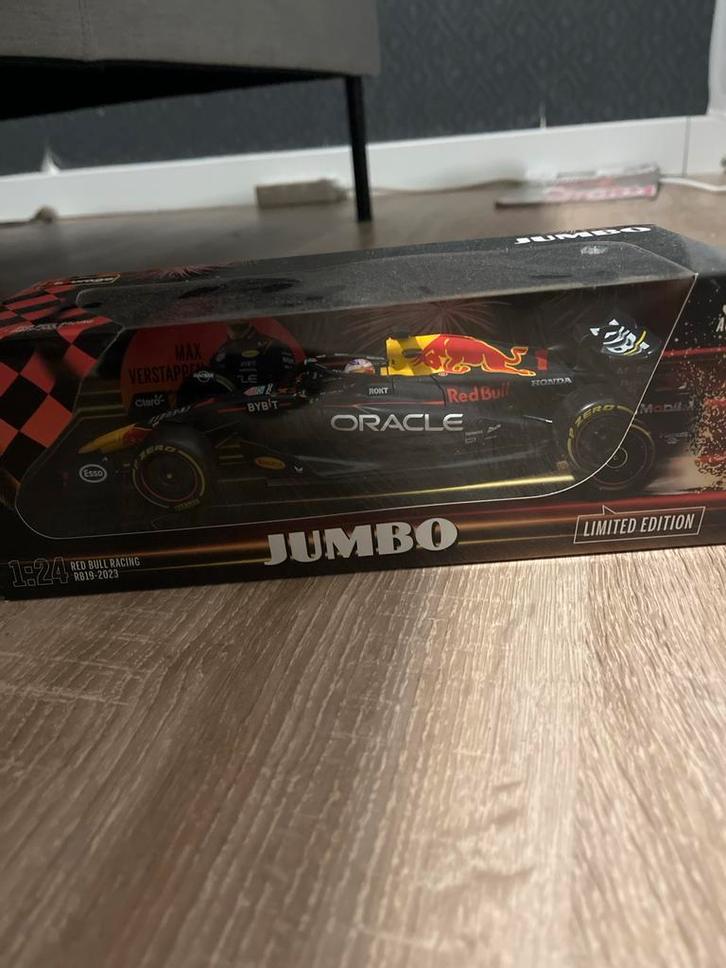 Max Verstappen Red Bull Racing F1 model 1:24 Jumbo, Hobby en Vrije tijd, Modelbouw | Auto's en Voertuigen, Nieuw, Auto, 1:32 tot 1:50